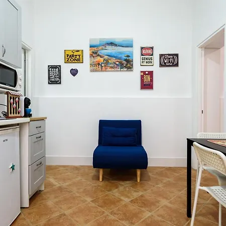 Murales In Bed * Neapel