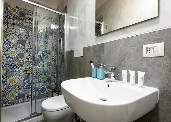 アパート Murales In Bed ナポリ